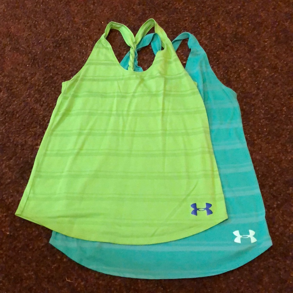 2 Under Armour tanks